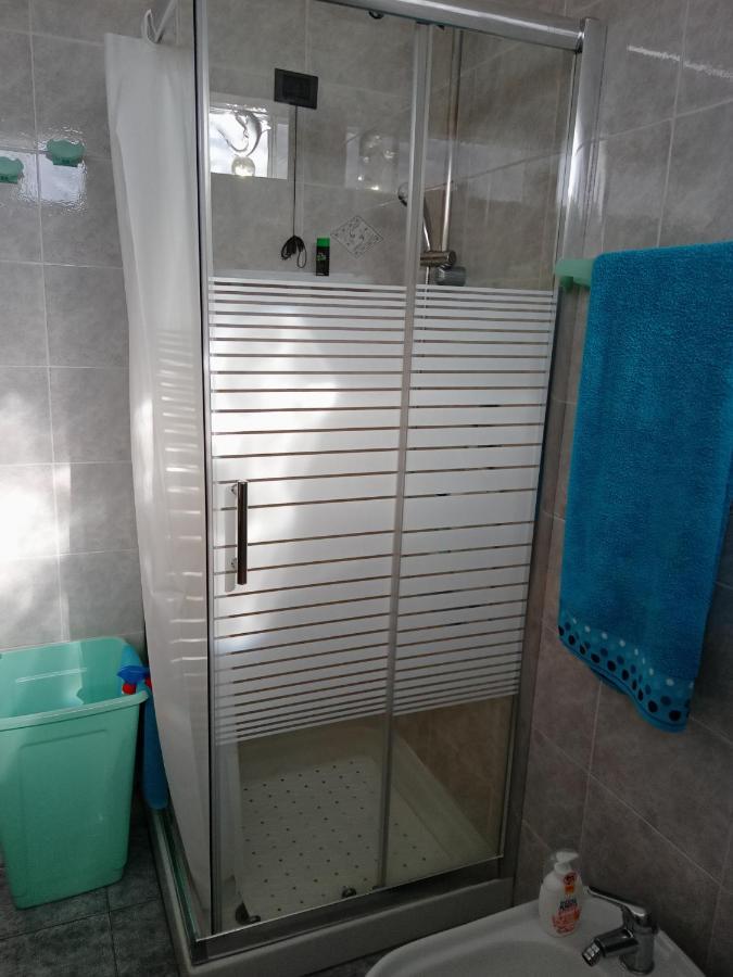 Casa Vacanza Le 2 Isole Suni Экстерьер фото